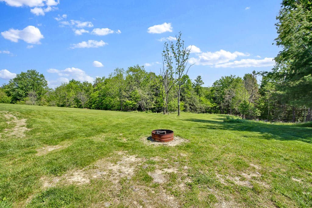 1058 Croft Hill Rd
