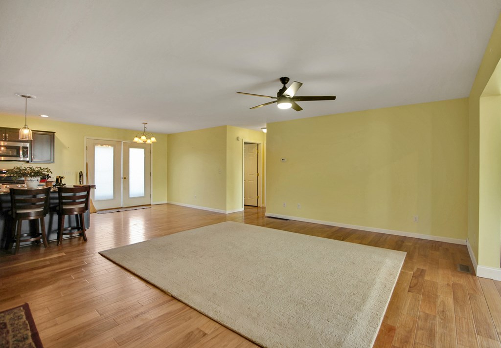 1058 Croft Hill Rd