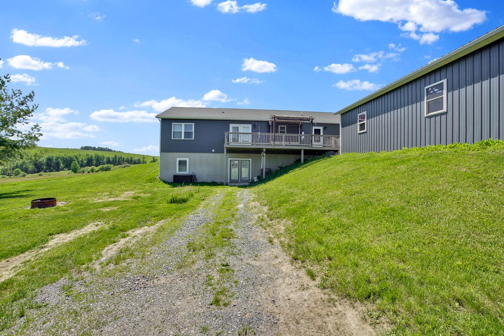 1058 Croft Hill Rd