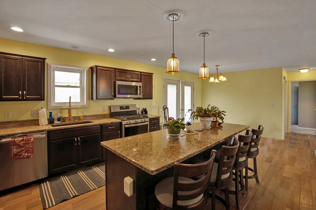 1058 Croft Hill Rd