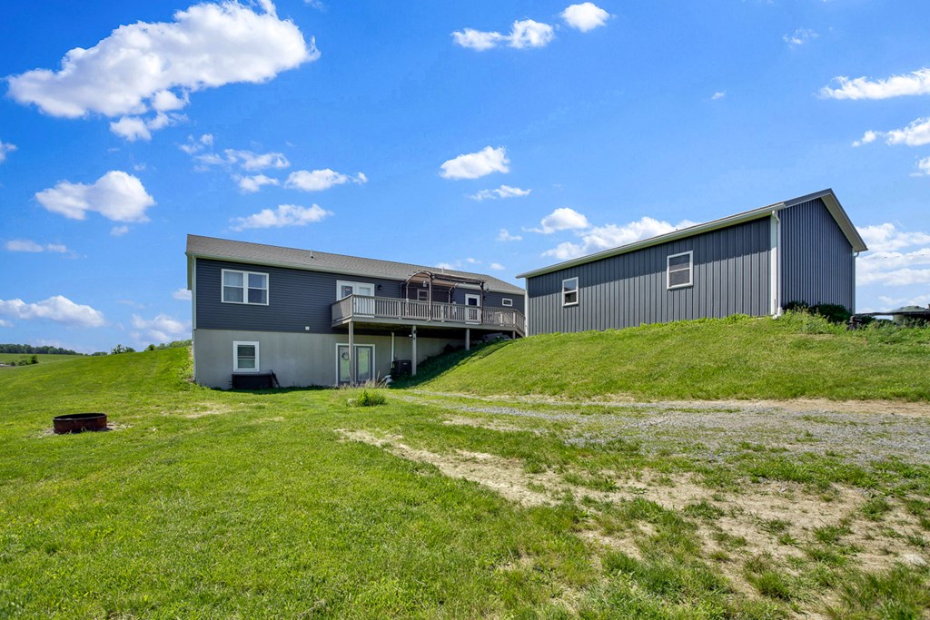 1058 Croft Hill Rd
