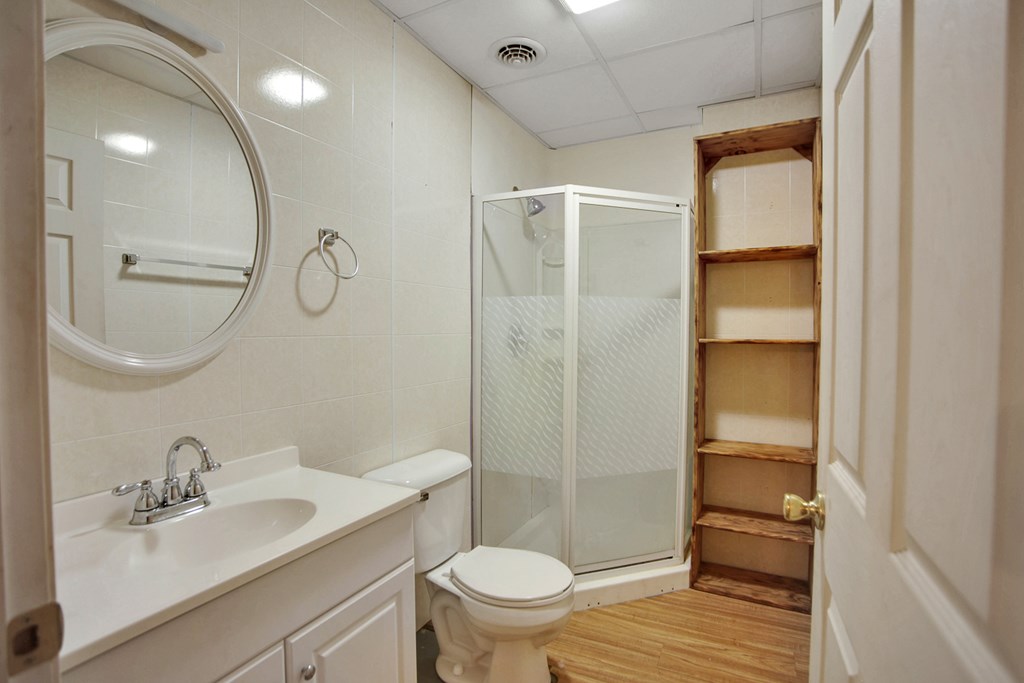 1058 Croft Hill Rd