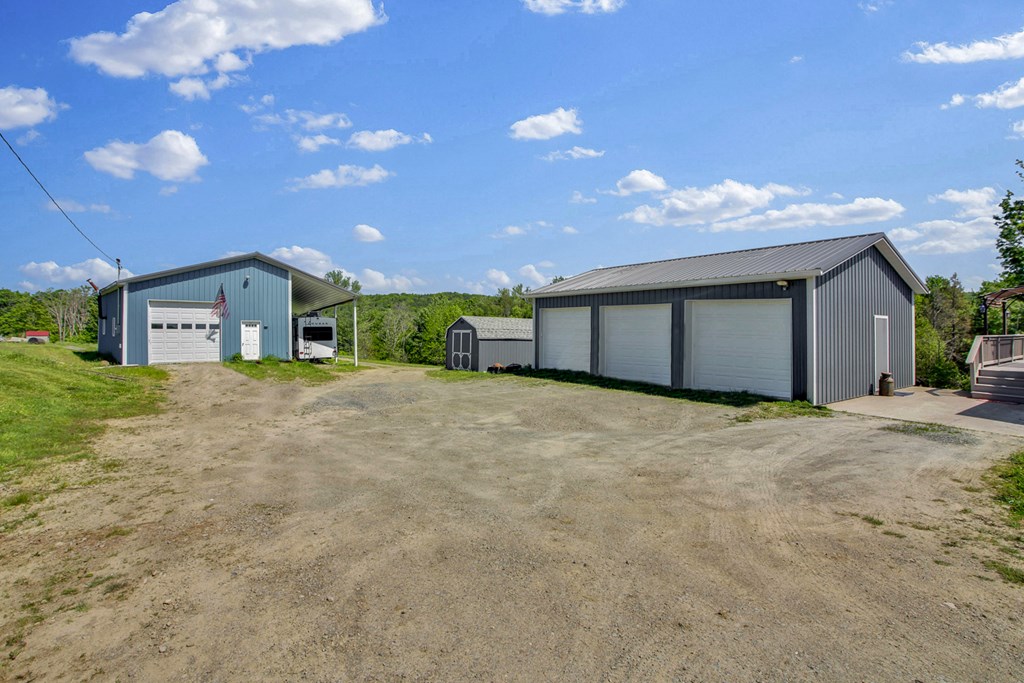 1058 Croft Hill Rd