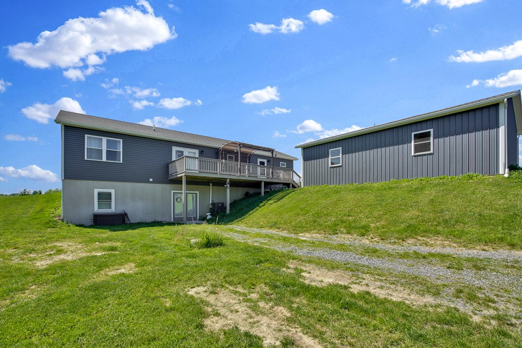 1058 Croft Hill Rd