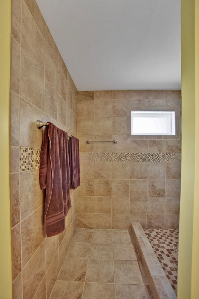1058 Croft Hill Rd