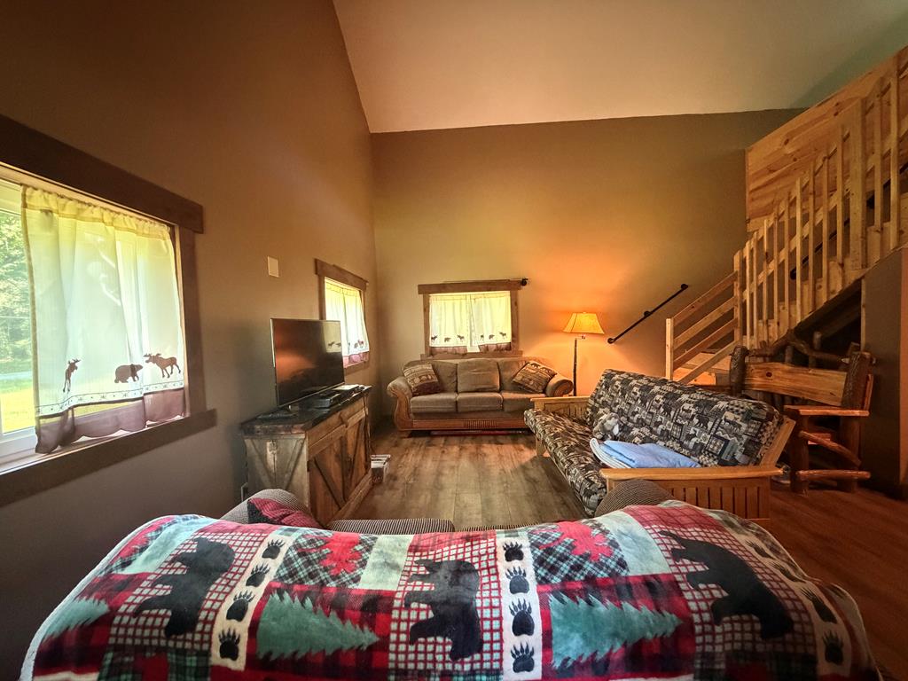 43 Pine Creek Village Road
