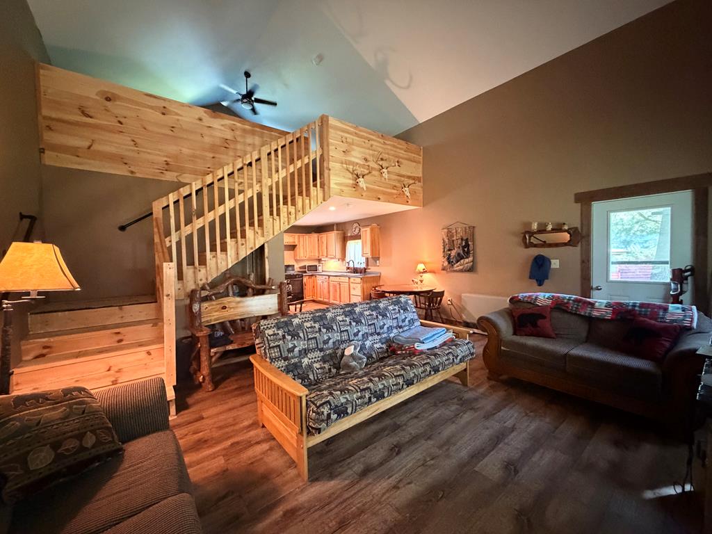 43 Pine Creek Village Road