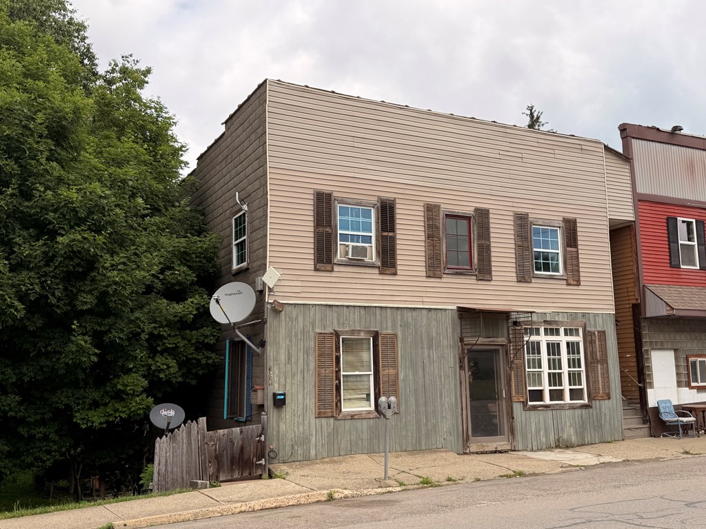 165 W Main Street