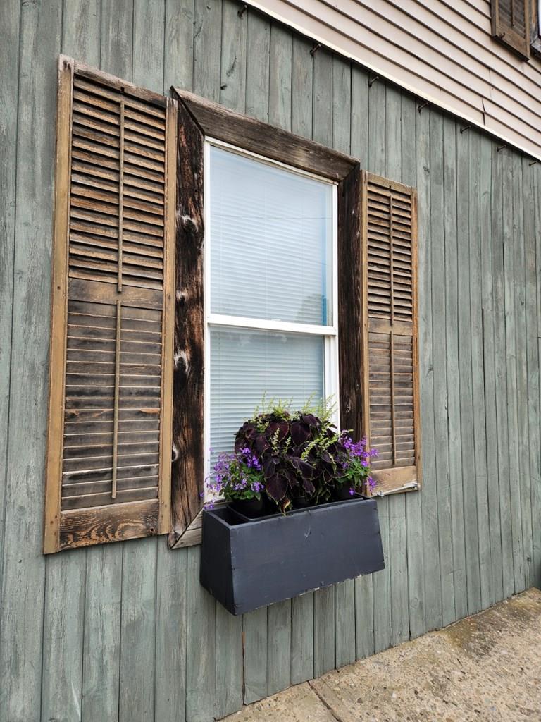 165 W Main Street
