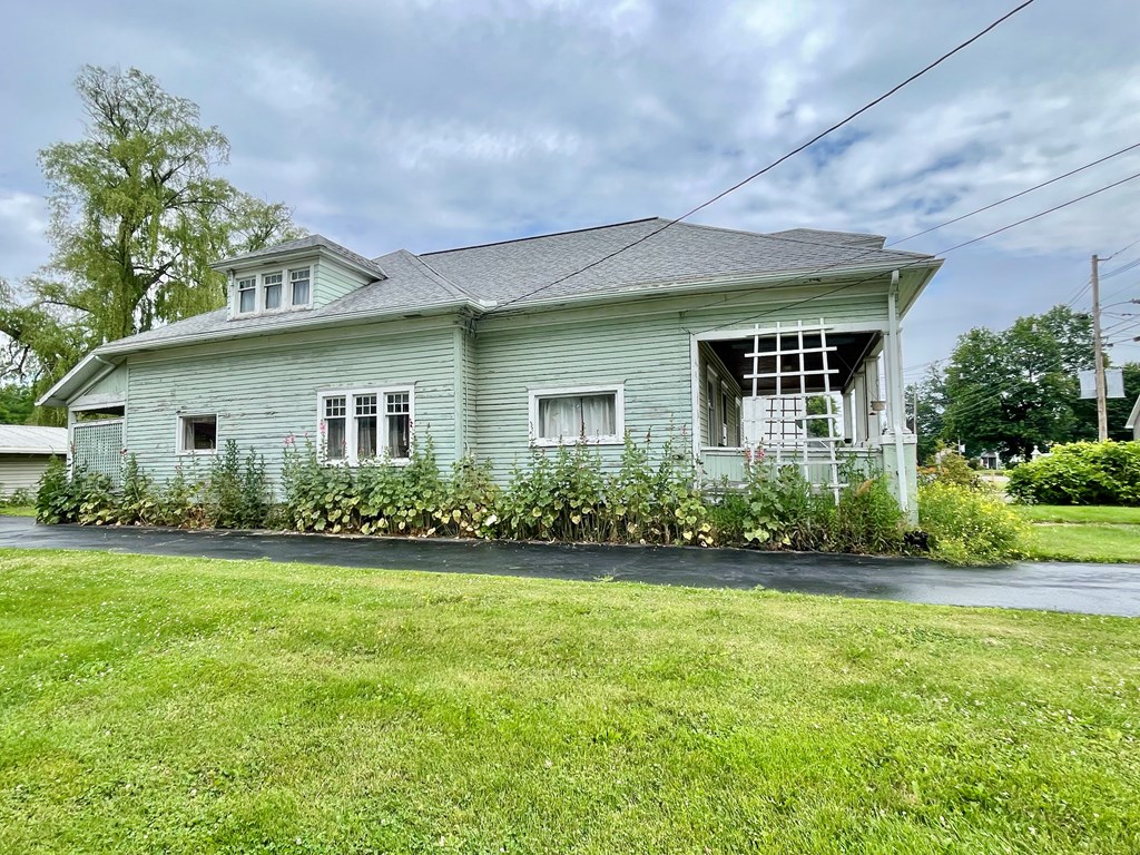 2251 N Williamson Road