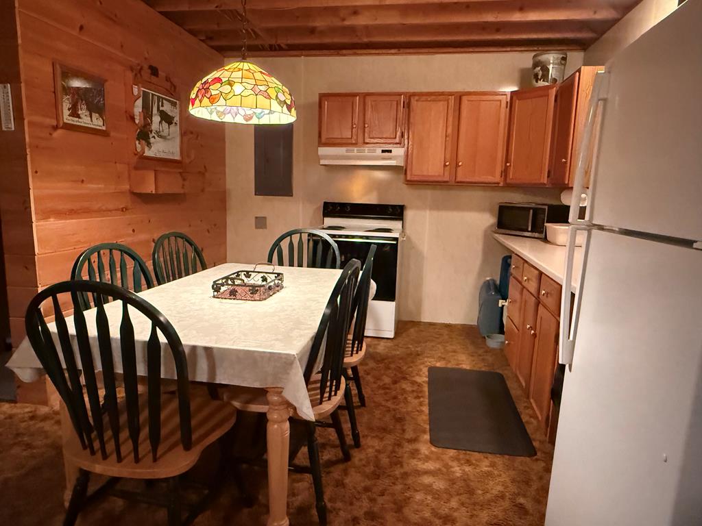 141 Coyote Lane