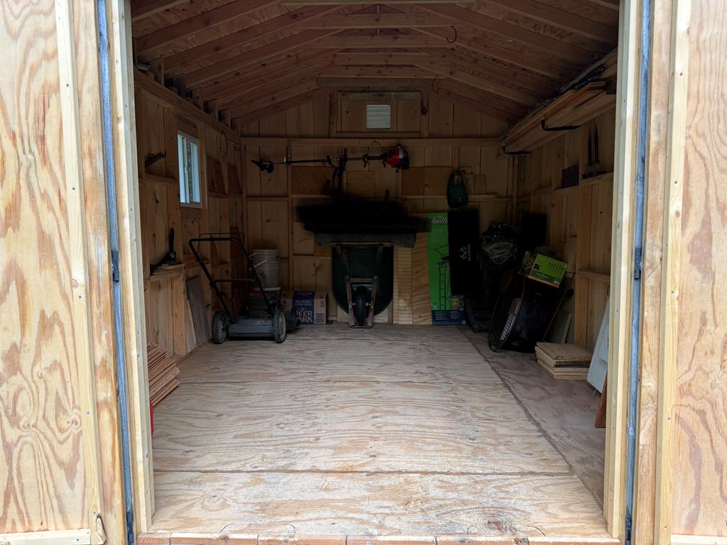 141 Coyote Lane