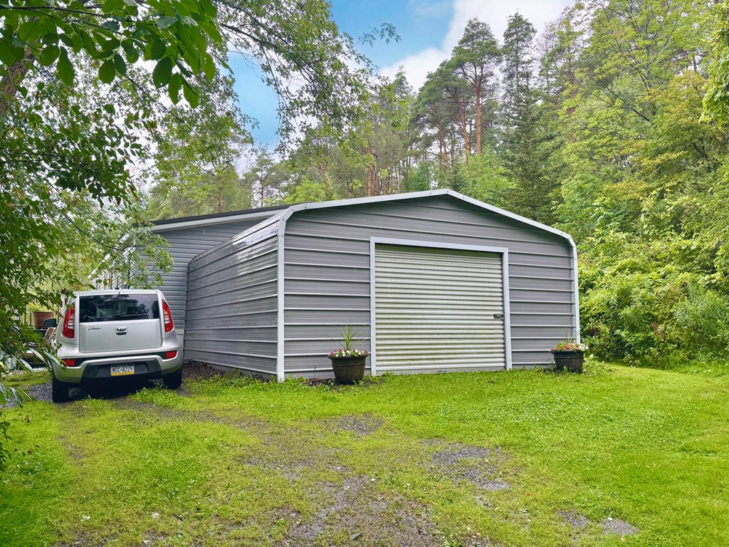 233 Brown Road