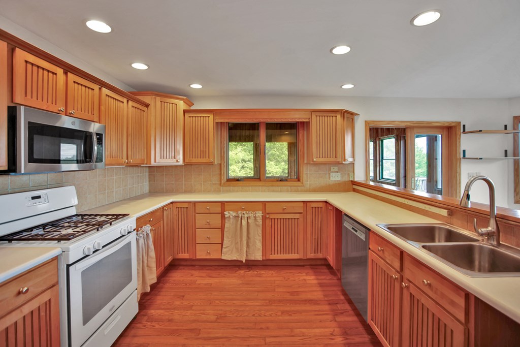 473 Buck Road