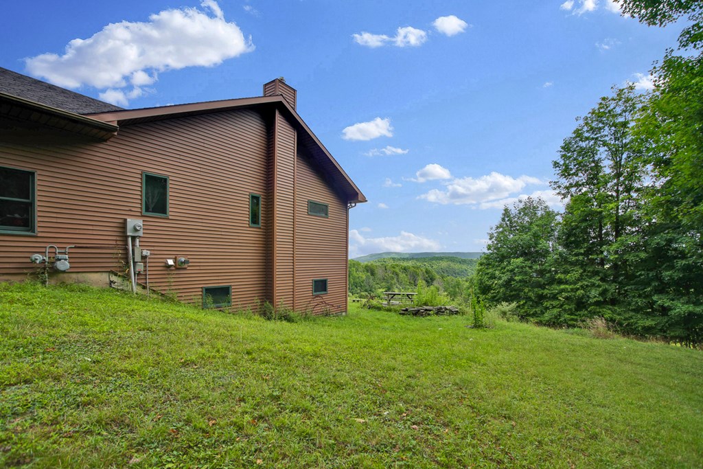 473 Buck Road