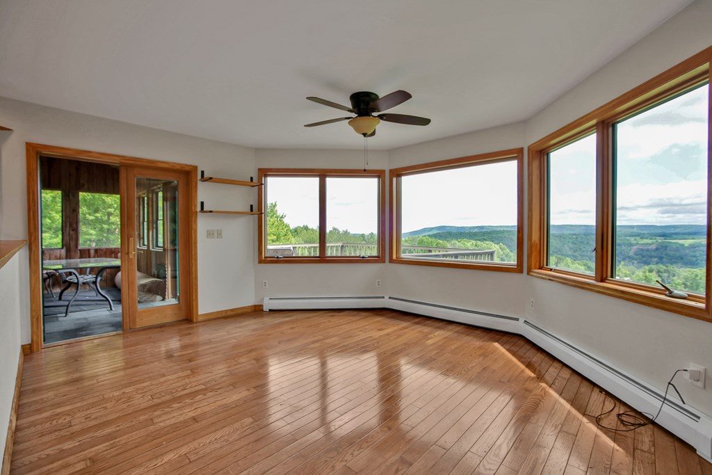 473 Buck Road