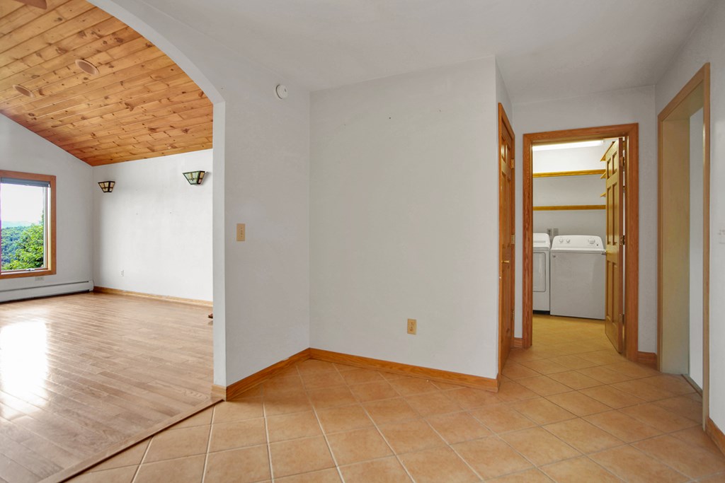 473 Buck Road