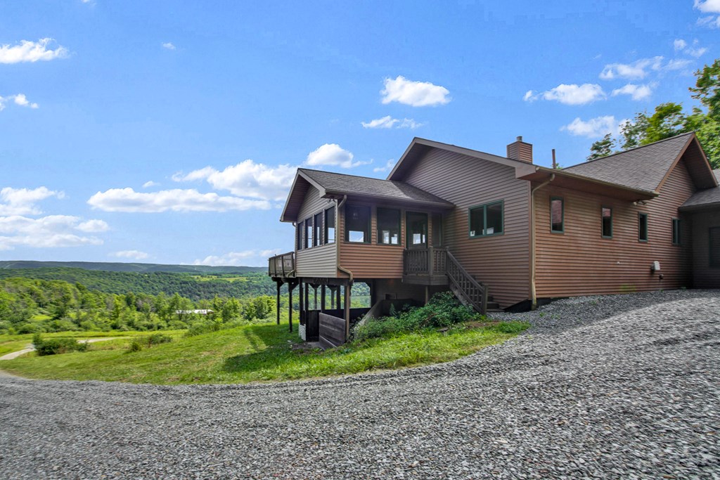 473 Buck Road