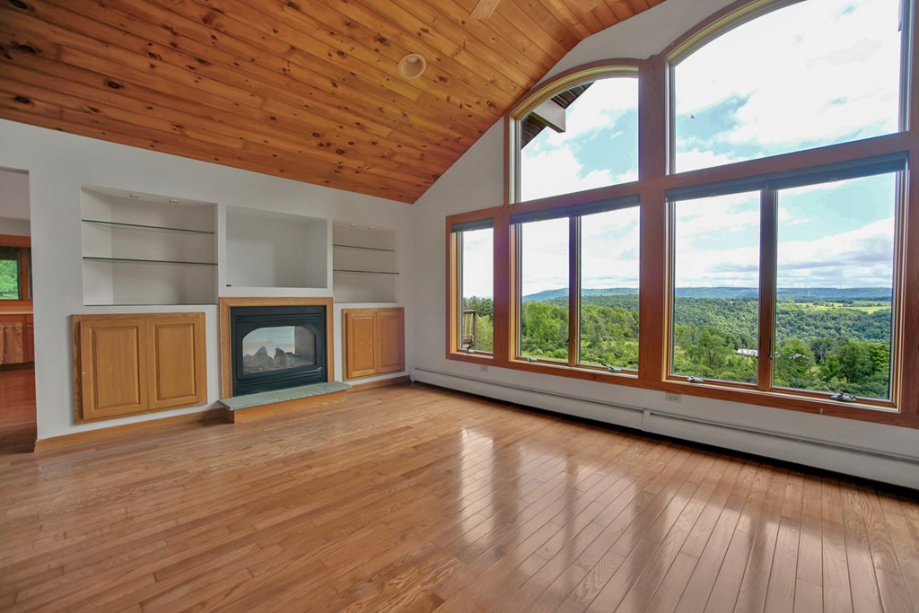 473 Buck Road