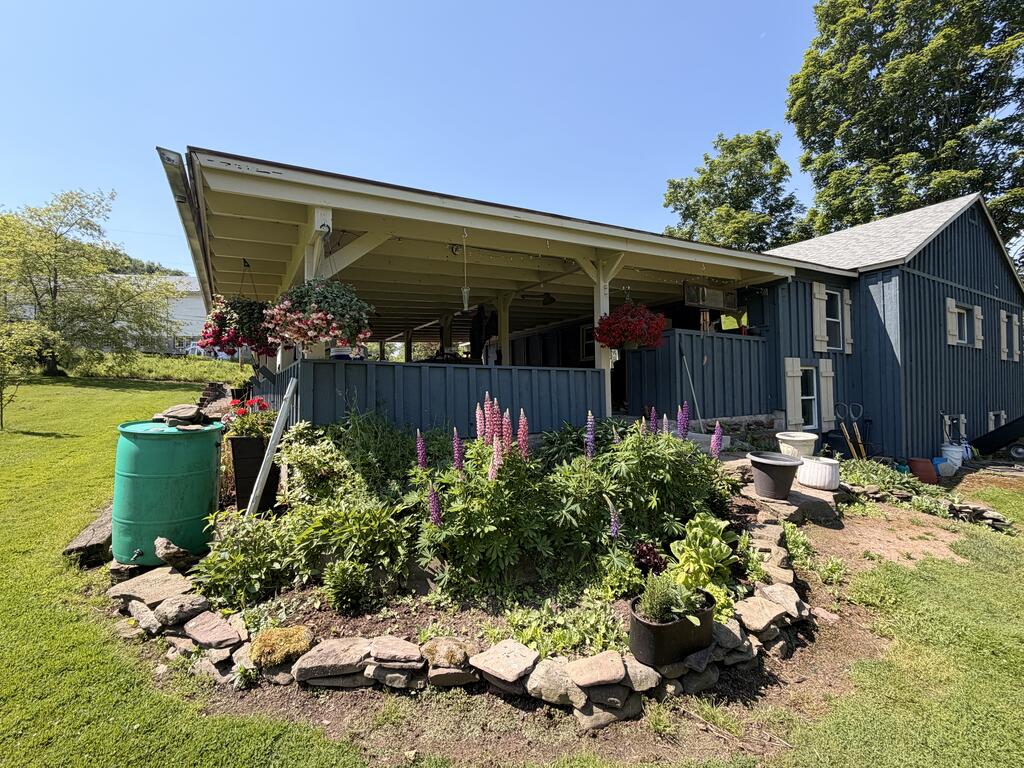 643 Mills Hill Road