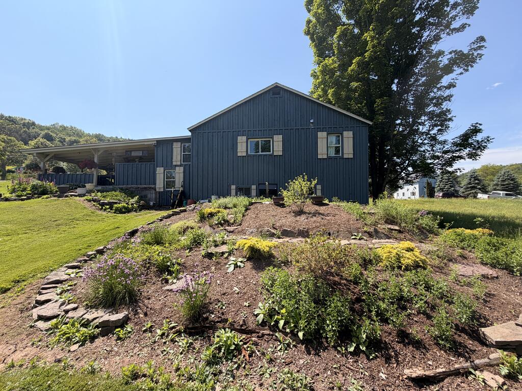 643 Mills Hill Road
