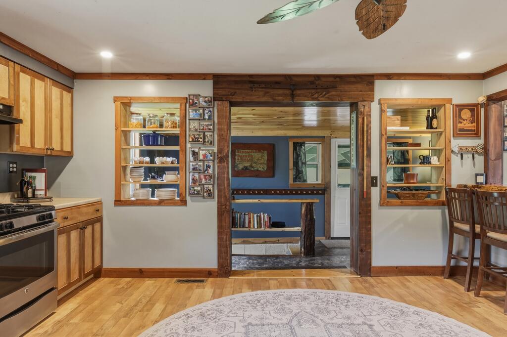 643 Mills Hill Road