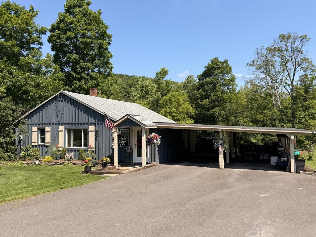643 Mills Hill Road