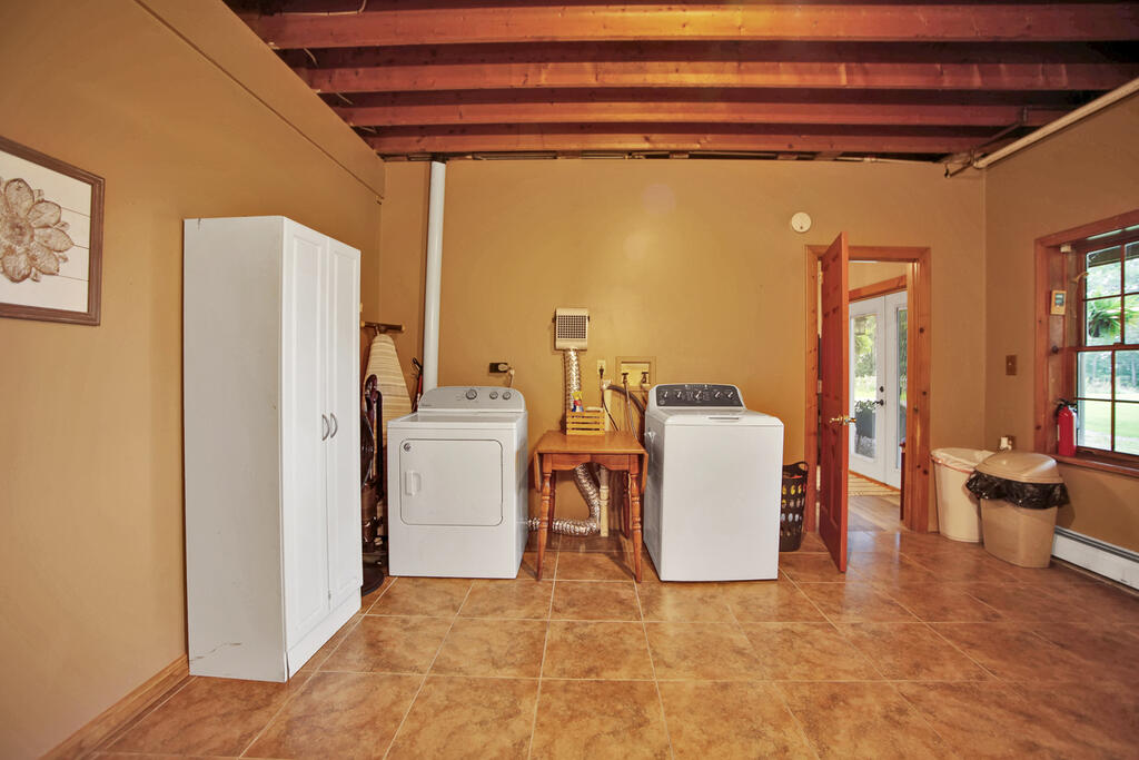 394 Hickory Lane