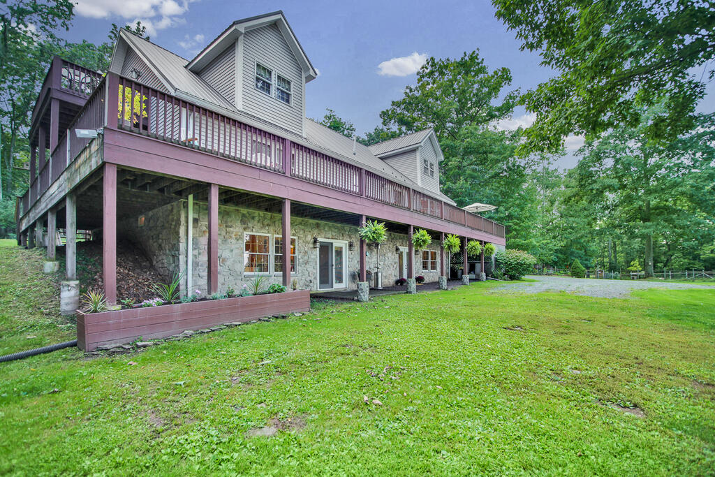 394 Hickory Lane