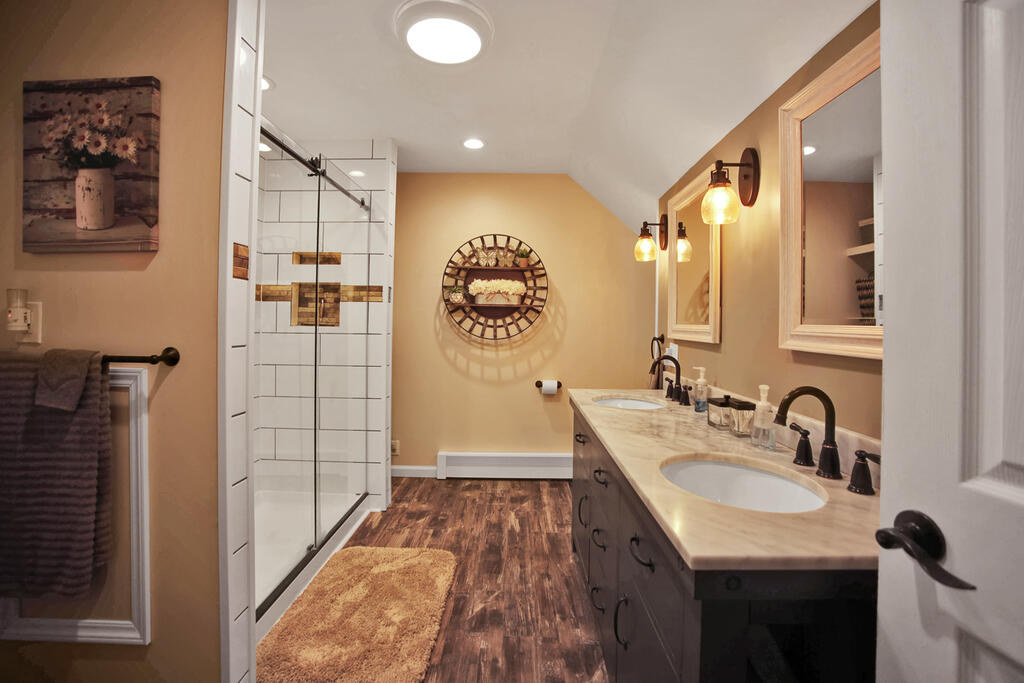 394 Hickory Lane