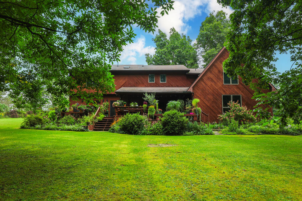 90 Niles Road