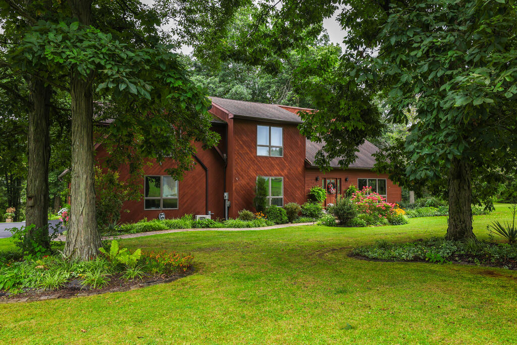 90 Niles Road