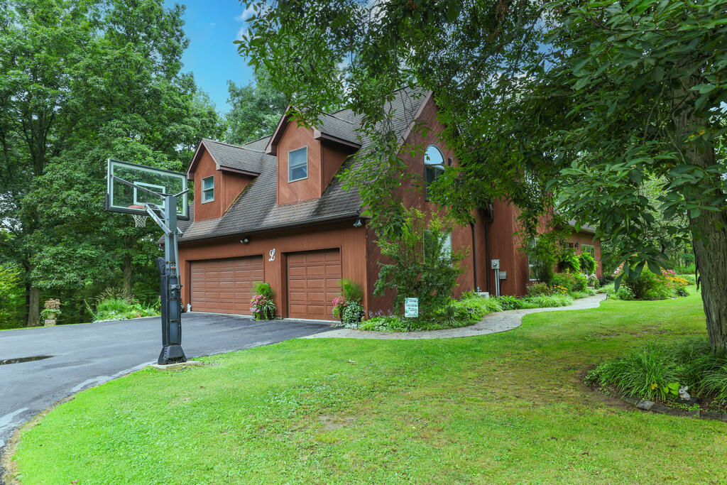 90 Niles Road