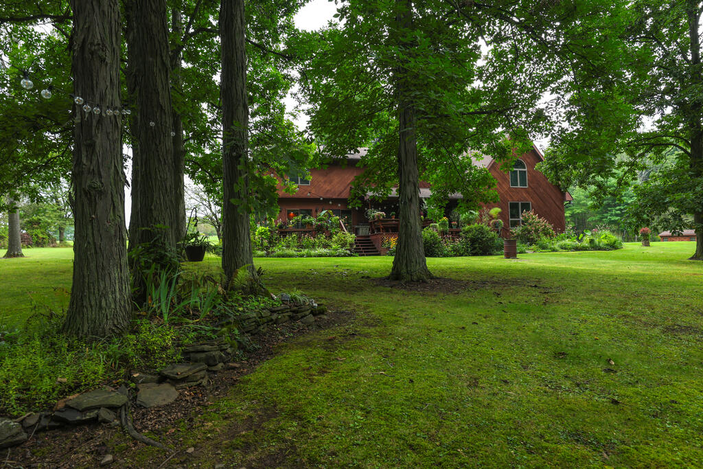 90 Niles Road