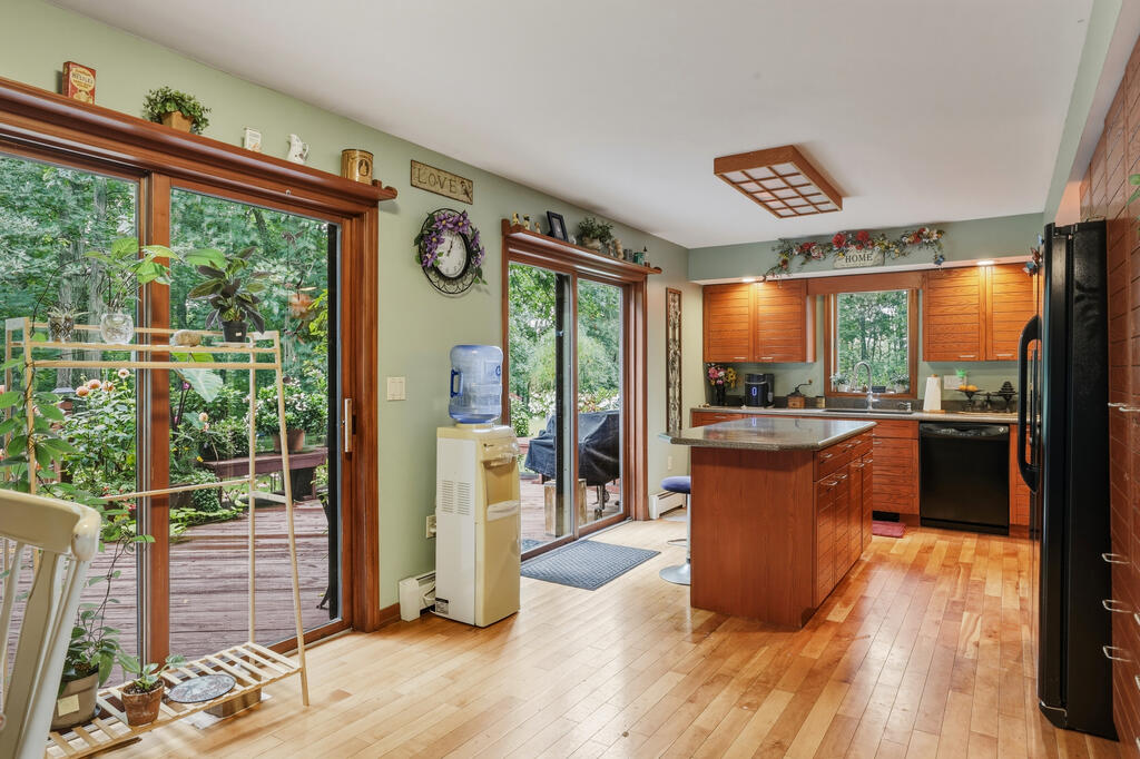 90 Niles Road