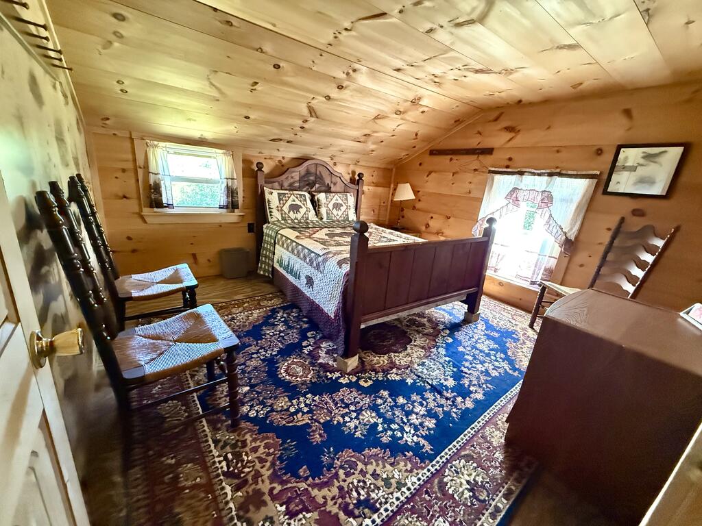 225 Porky Pine Trail