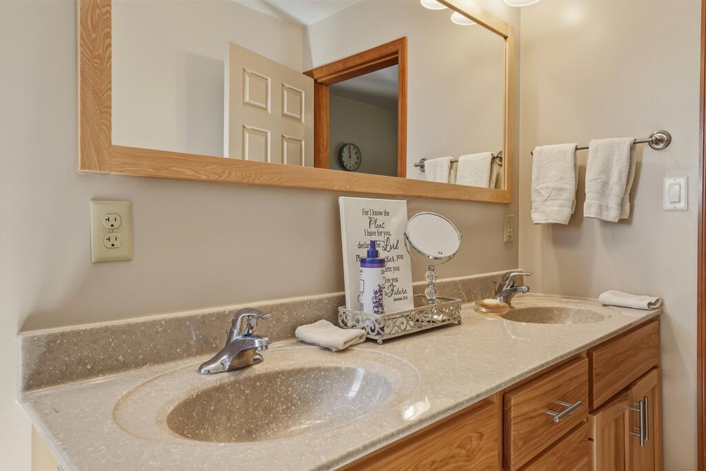 296 Morral Road