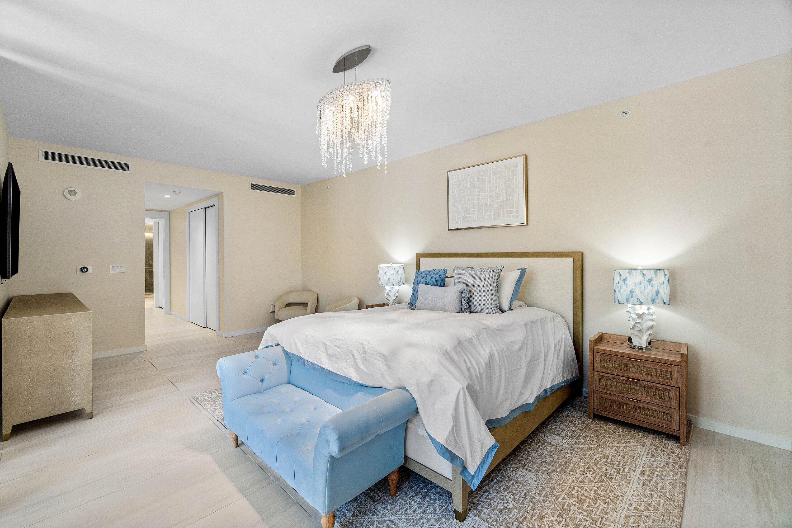 200 SE Mizner Boulevard 209