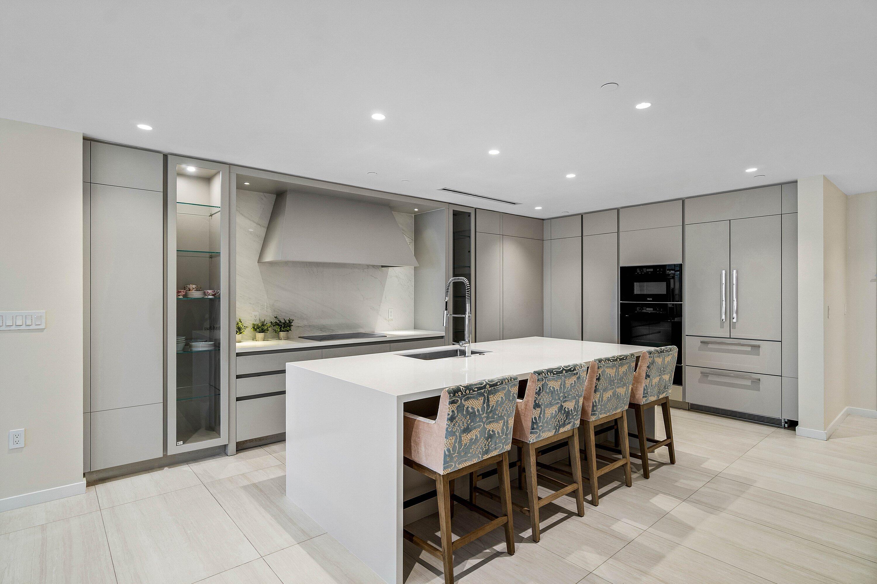 200 SE Mizner Boulevard 209