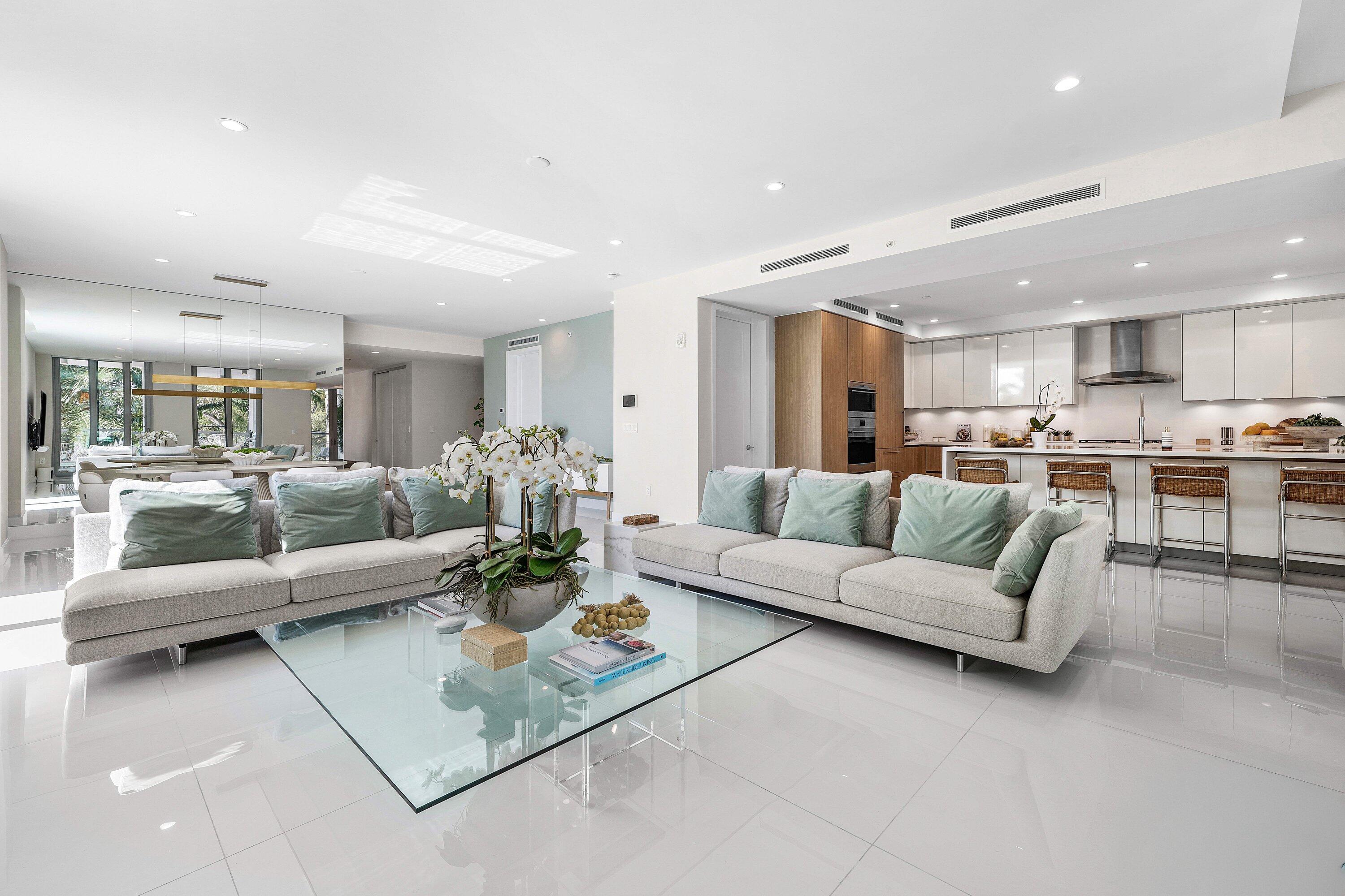 475 E Royal Palm Road 206