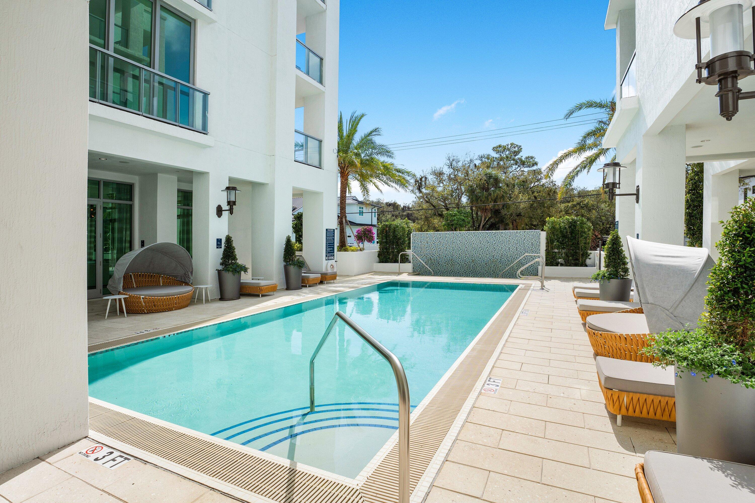 475 E Royal Palm Road 206