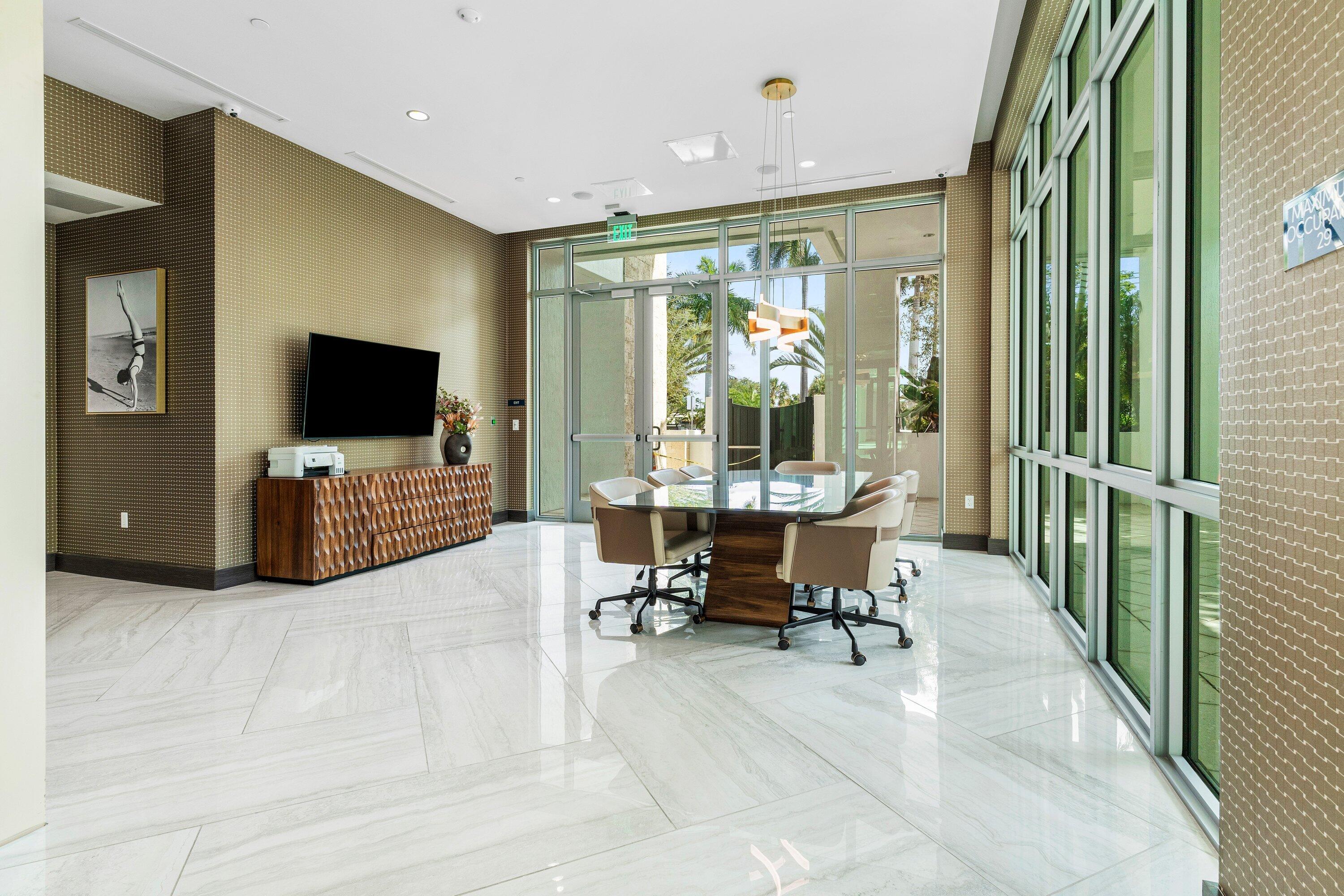 475 E Royal Palm Road 206