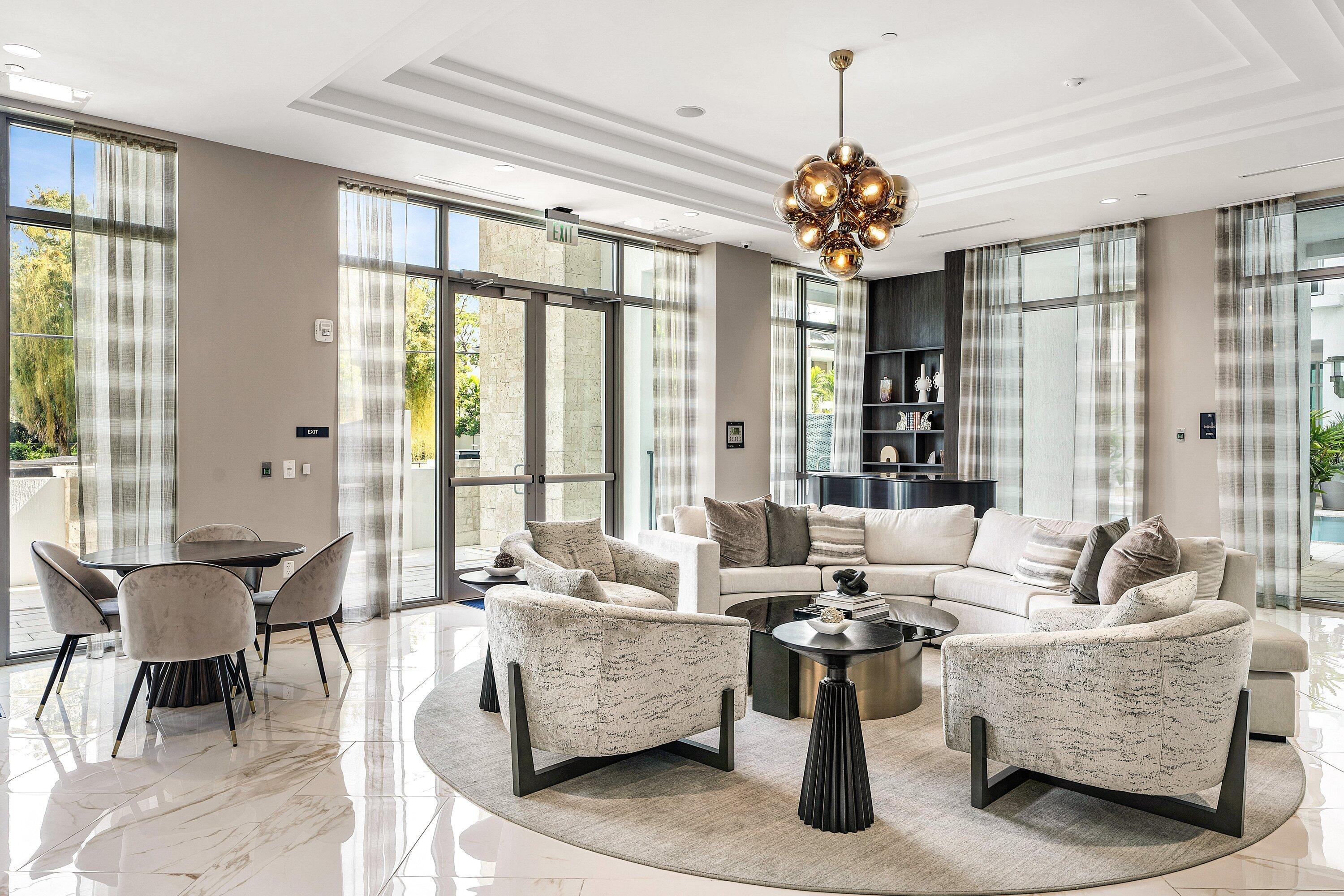 475 E Royal Palm Road 206