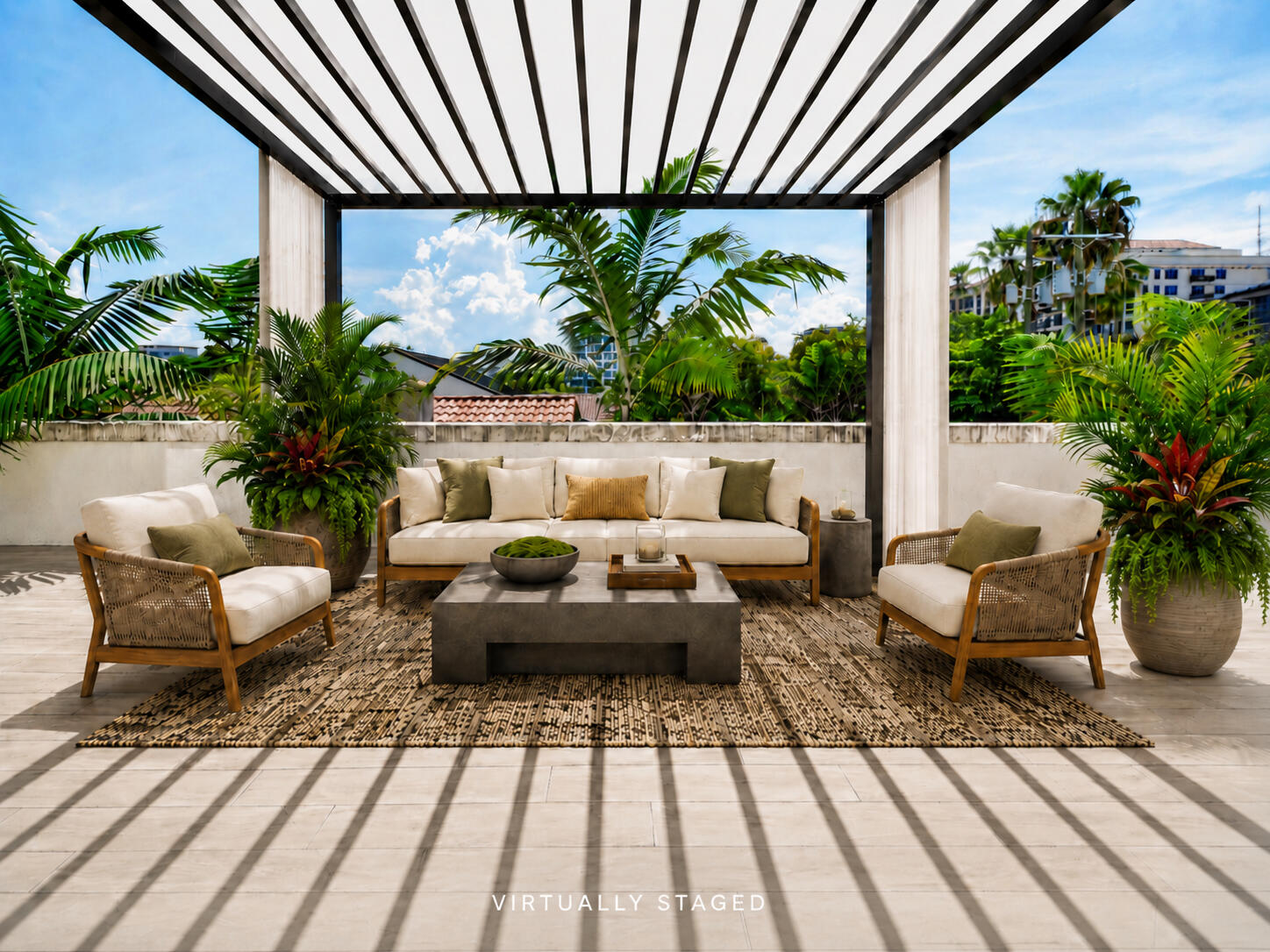 475 E Royal Palm Road 206