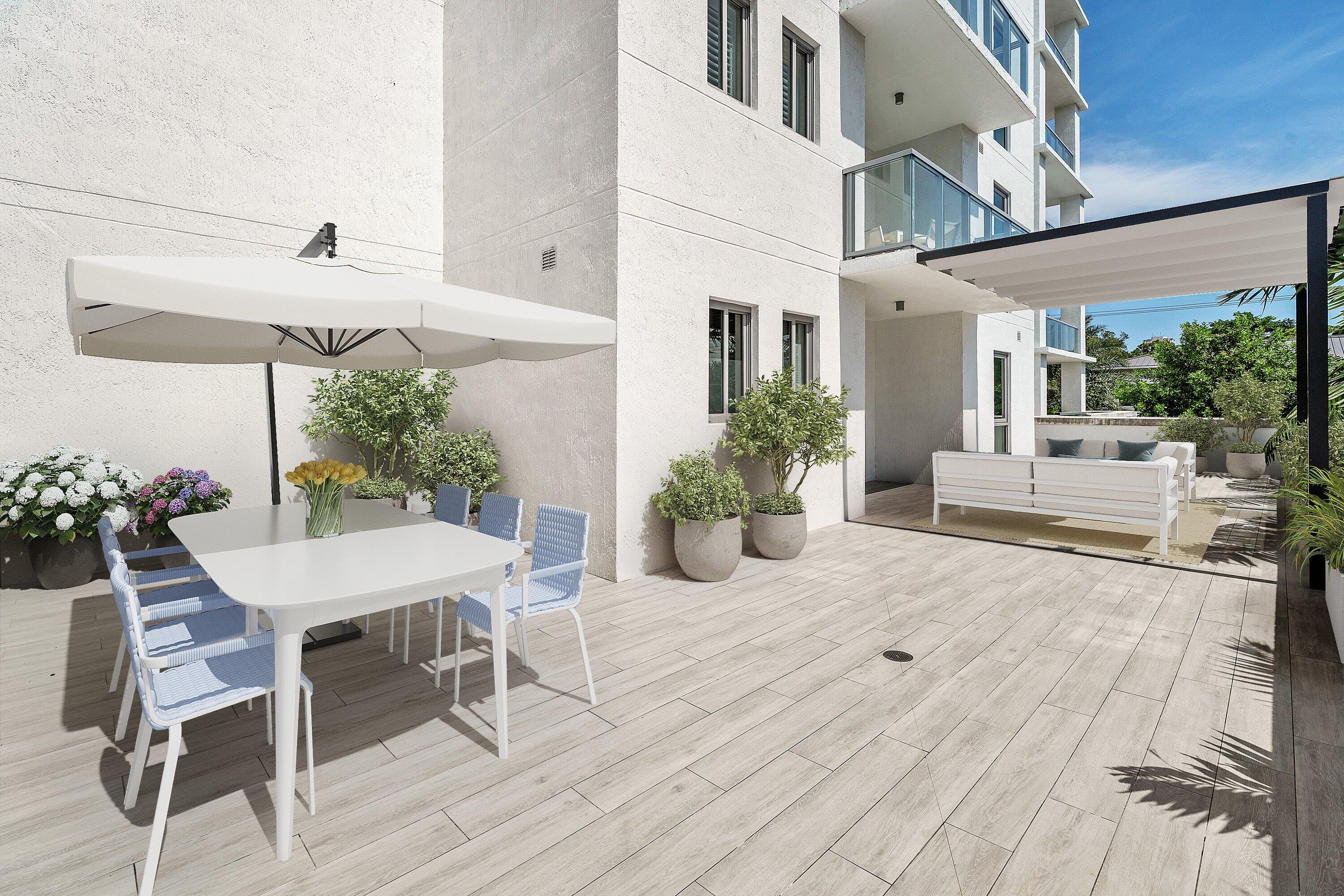 475 E Royal Palm Road 206