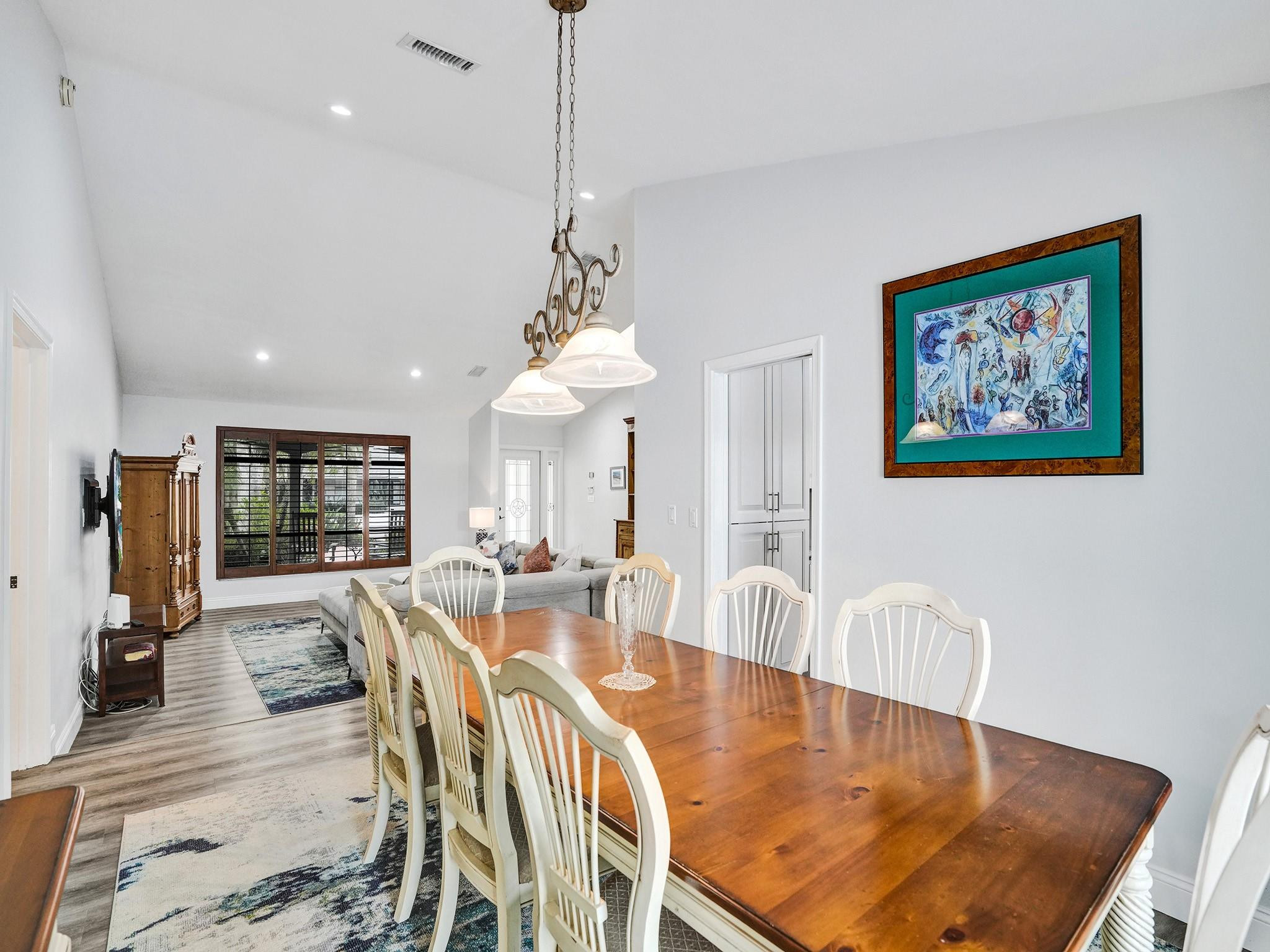 2837 Banyan Boulevard Cir