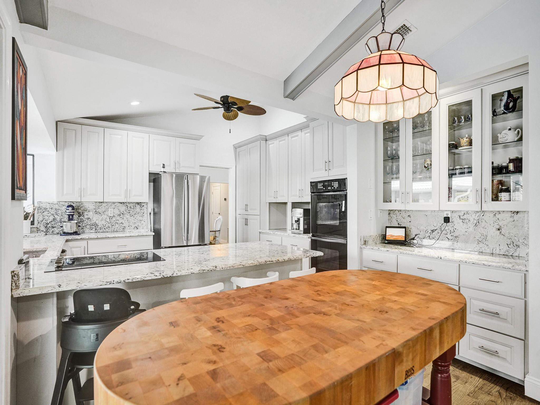 2837 Banyan Boulevard Cir