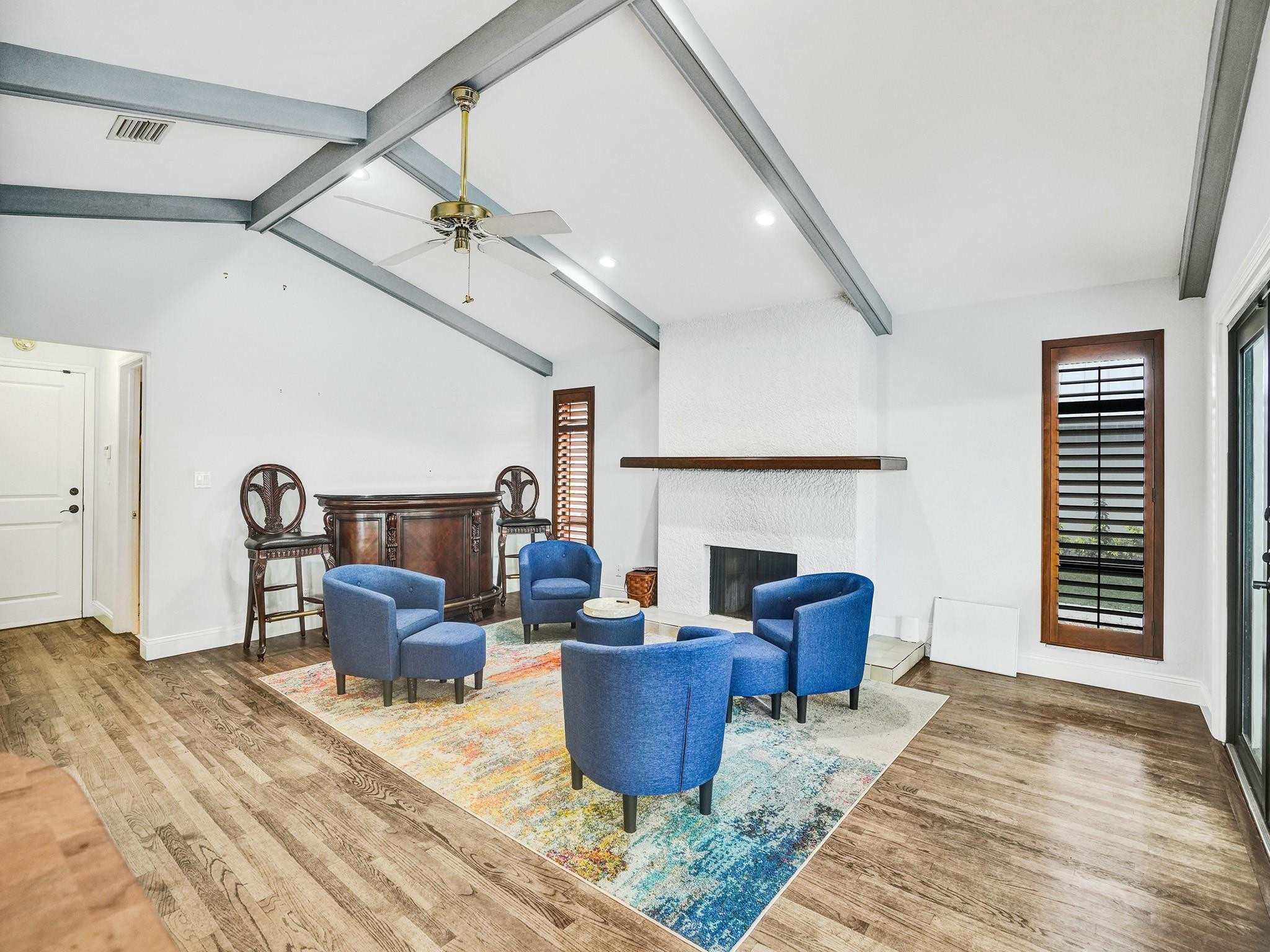 2837 Banyan Boulevard Cir