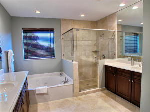 563 NW Library Commons Way