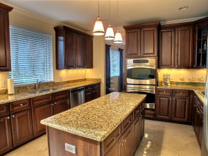 563 NW Library Commons Way